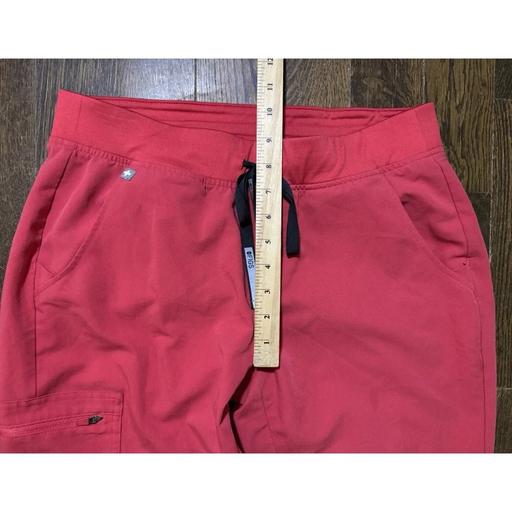 FIGS Scrub Pants Women's Size M Technical Collection Red Drawstring Cuffed Ankle